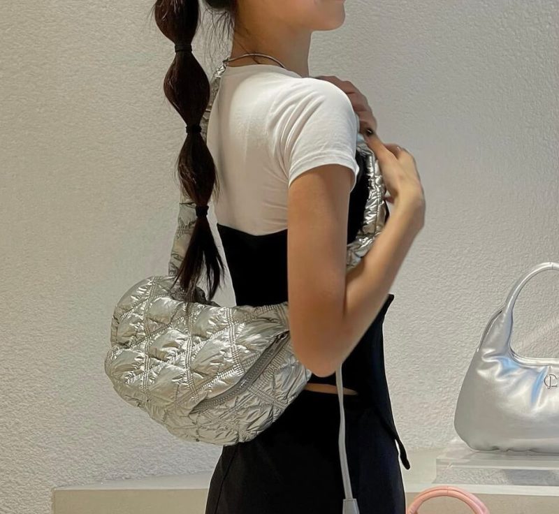 Shop CARLYN Cozy Glaze (4colors) H73109010 / 4WAY Shoulder Bags Korea by  *yunhee'sshop*