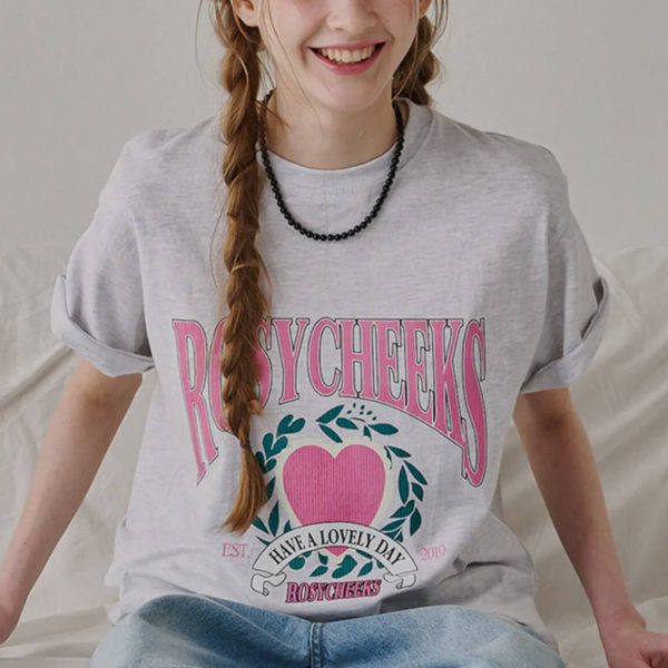 [RonRon] Rosy Cheeks Heart Laurel Basic Fit T-Shirt (White Melange) *Seasonal Limited*
