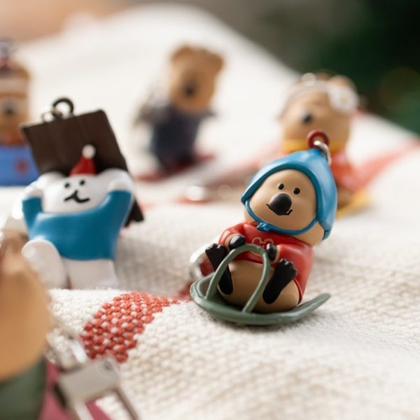 [Dinotaeng] Cococup- Ice Sledging Keychain (7 designs) *Seasonal Limited*