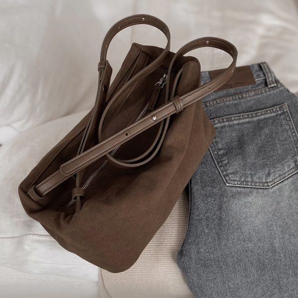 [Slowand] LENTO. Matt Caramel Two-Way Bag (2 Color) *Made in Korea* *Seasonal Limited*