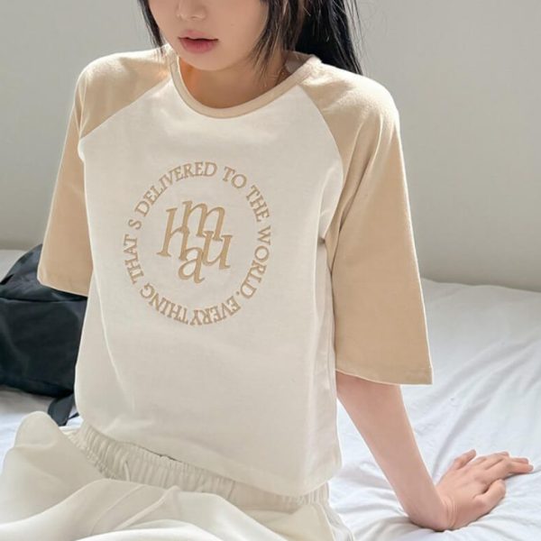 [Muah Muah] Stitch Logo Raglan Short Sleeve T-Shirt (3 Color)