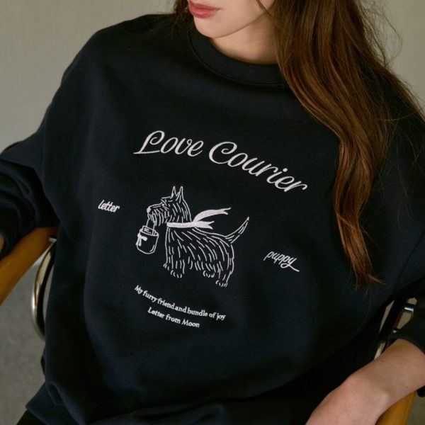 [Letter From Moon] Love Carrier Sweatshirt (2 Color) *2025 Spring New*