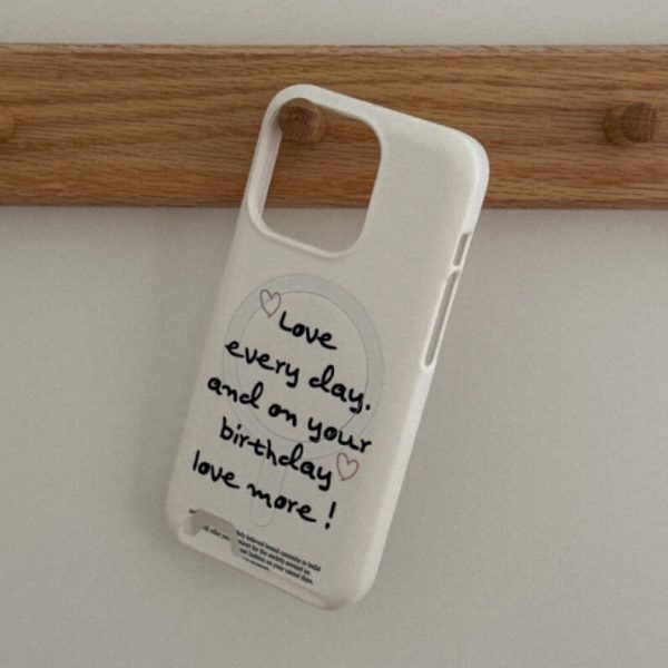 [Mademoment] Love Every Day Lettering Design Magsafe Card Pocket Case (2 Color)