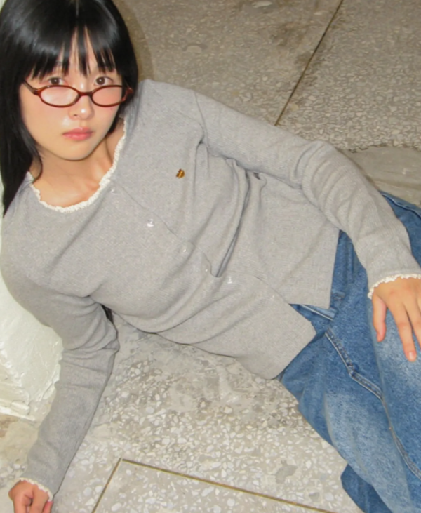 [RonRon] Torchon Lace Heart Button Golgi Cardigan (2 Color) *Made in Korea* *Limited Time Sale*