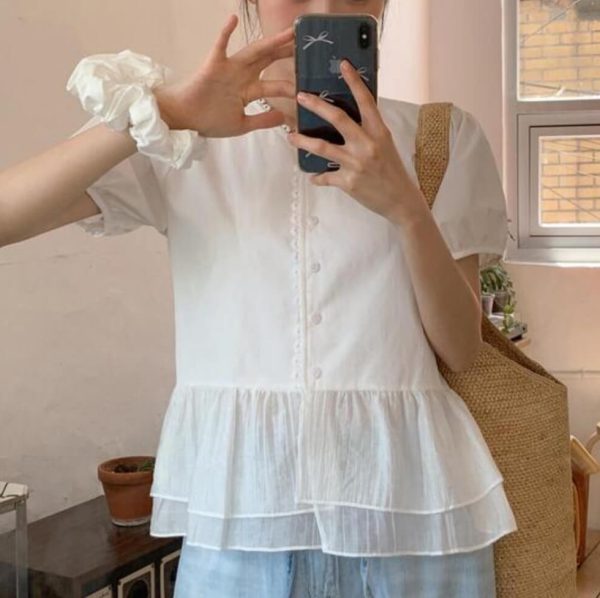 [Shopperland] Romaeni Layered Lace Blouse with Hair Scrunchie Set (Ivory) *Summer Limited*
